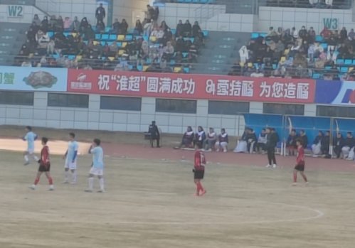   金湖人精气神：“一家人